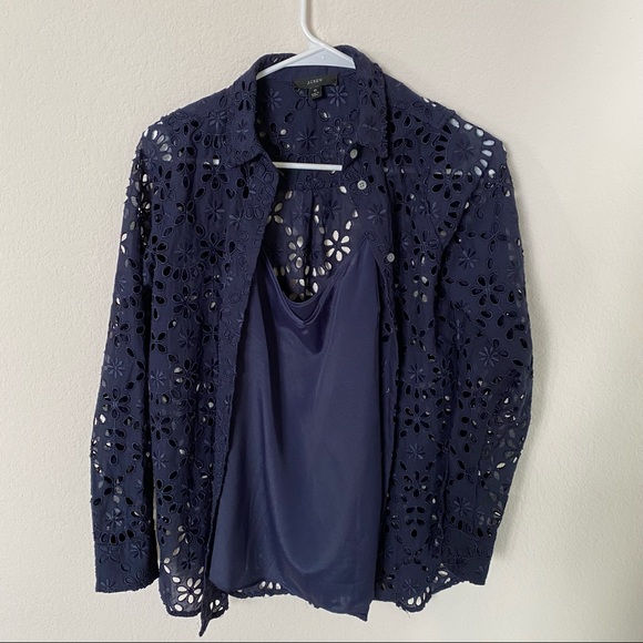 *SOLD* J.Crew Navy Button-up Embroidered Eyelet Shirt 0 - Picture 3 of 7